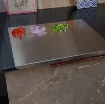 Stainless Steel Chopping Board (Rust Proof) (Round Edge)