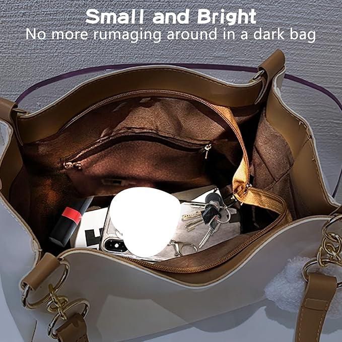 Heart-Shaped Purse Light Keychain (Automatic LED) (Auto-Touch)