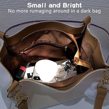 Heart-Shaped Purse Light Keychain (Automatic LED) (Auto-Touch)